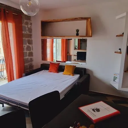 Magnifique Avec Balcon Vue A L'entree D'ajaccio *